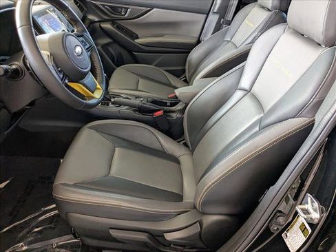 Used 2022 Subaru Crosstrek 2.5i Sport w/ Moonroof Package image 16