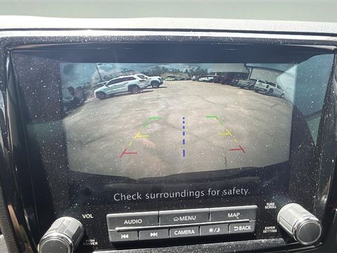 Used 2024 Nissan Frontier PRO-4X w/ Technology Package image 19