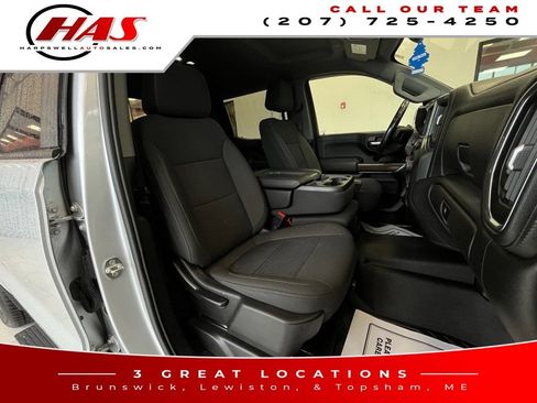 Used 2021 Chevrolet Silverado 1500 RST AWD/4WD image 11