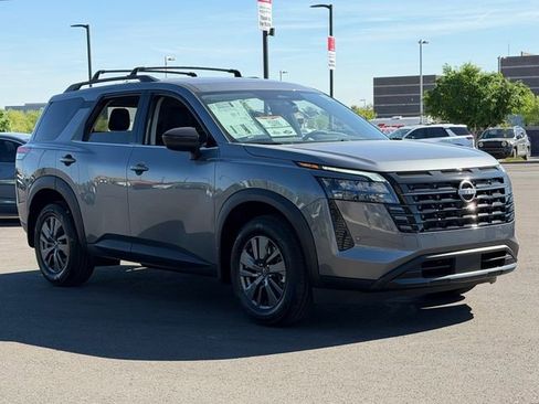 New 2026 Nissan Pathfinder SV AWD/4WD image 7