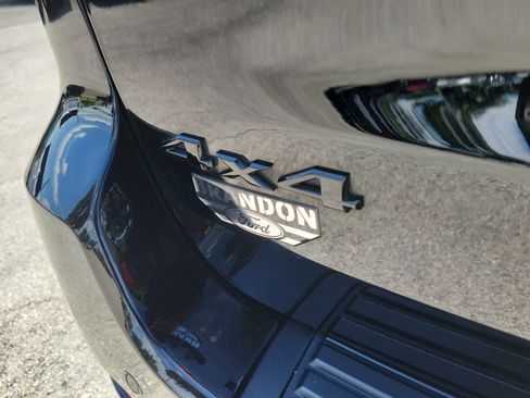 Used 2020 Jeep Grand Cherokee Altitude AWD/4WD image 8