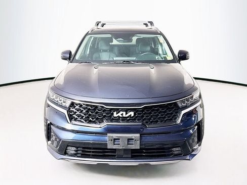 Certified 2023 Kia Sorento EX AWD/4WD image 2