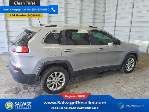 Used 2019 Jeep Cherokee Latitude w/ Popular Appearance Group FWD image 4
