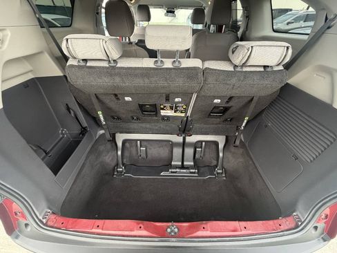 Used 2022 Toyota Sienna LE FWD image 27