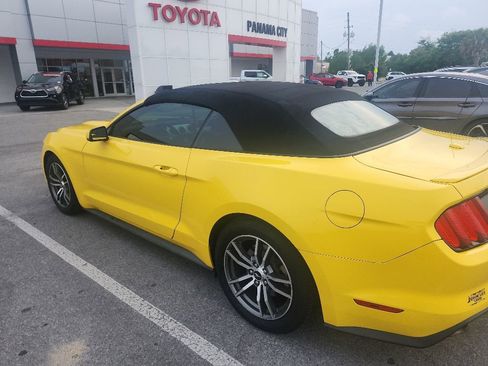 Used 2016 Ford Mustang Premium RWD image 16