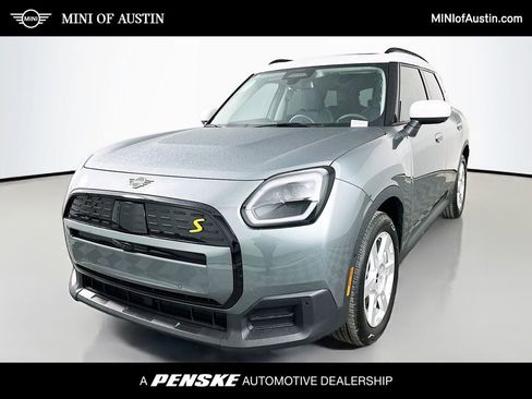 New 2025 MINI Cooper Countryman SE w/ Comfort Package Max image 1