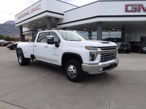 Used 2020 Chevrolet Silverado 3500 LTZ w/ Gooseneck/5TH Wheel Package AWD/4WD image 8