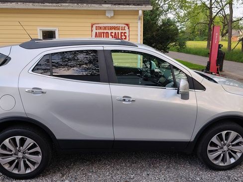 Used 2018 Buick Encore Preferred AWD/4WD image 3