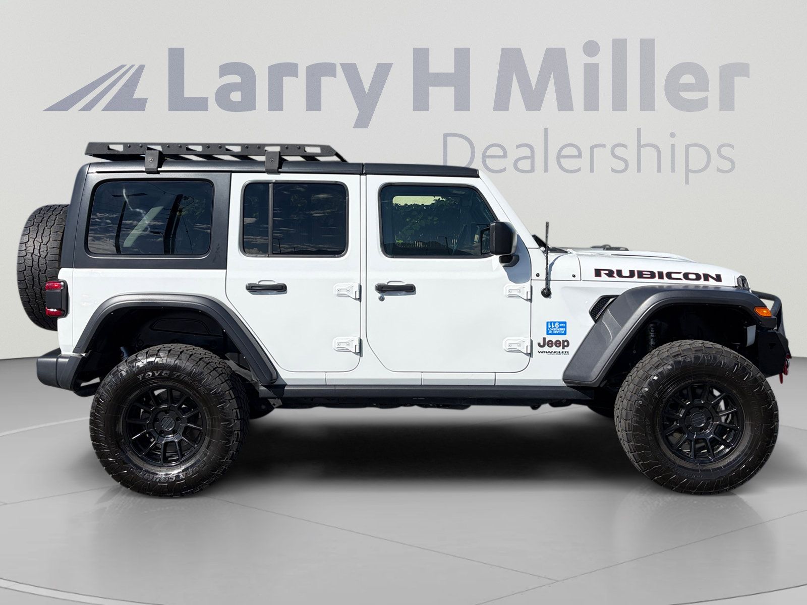 Used 2021 Jeep Wrangler Unlimited Rubicon w/ LED Lighting Group AWD/4WD image 6