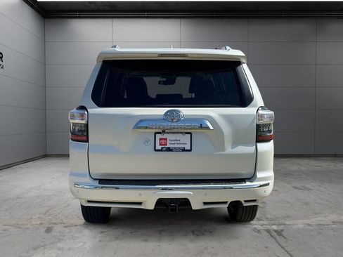 Certified 2022 Toyota 4Runner Limited AWD/4WD image 4