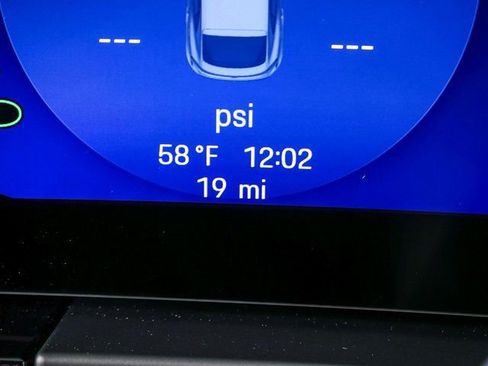 New 2026 Porsche Macan Electric image 12