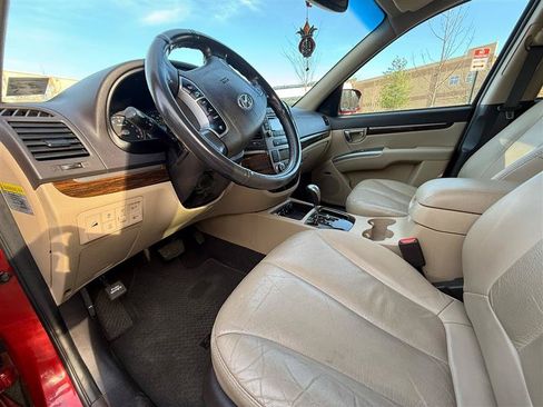 Used 2012 Hyundai Santa Fe Limited AWD/4WD image 16