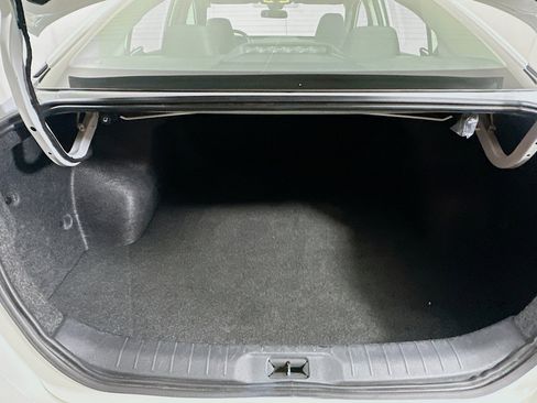 Used 2025 Nissan Altima 2.5 SV FWD image 26