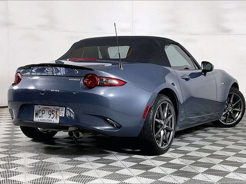 Used 2020 MAZDA MX-5 Miata Grand Touring RWD image 10