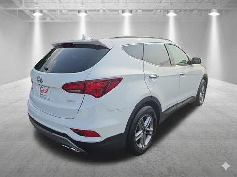Used 2017 Hyundai Santa Fe Sport FWD image 3