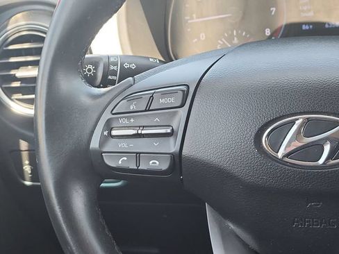 Used 2019 Hyundai Kona SEL AWD/4WD image 16