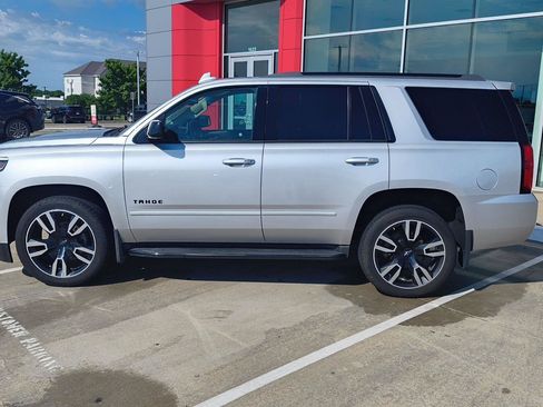 Used 2018 Chevrolet Tahoe Premier AWD/4WD image 10