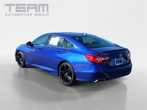 Used 2019 Honda Accord Sport image 5