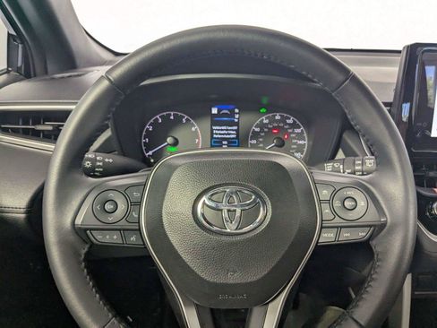 Used 2024 Toyota Corolla Cross AWD Hybrid image 16
