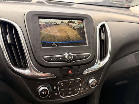 Used 2019 Chevrolet Equinox LT FWD image 13