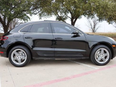 Used 2017 Porsche Macan S image 8