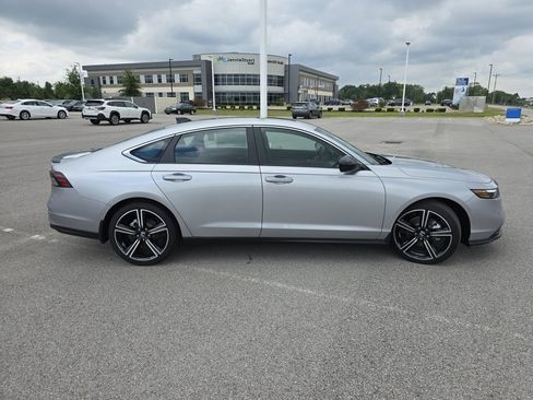 Certified 2025 Honda Accord Sport image 18