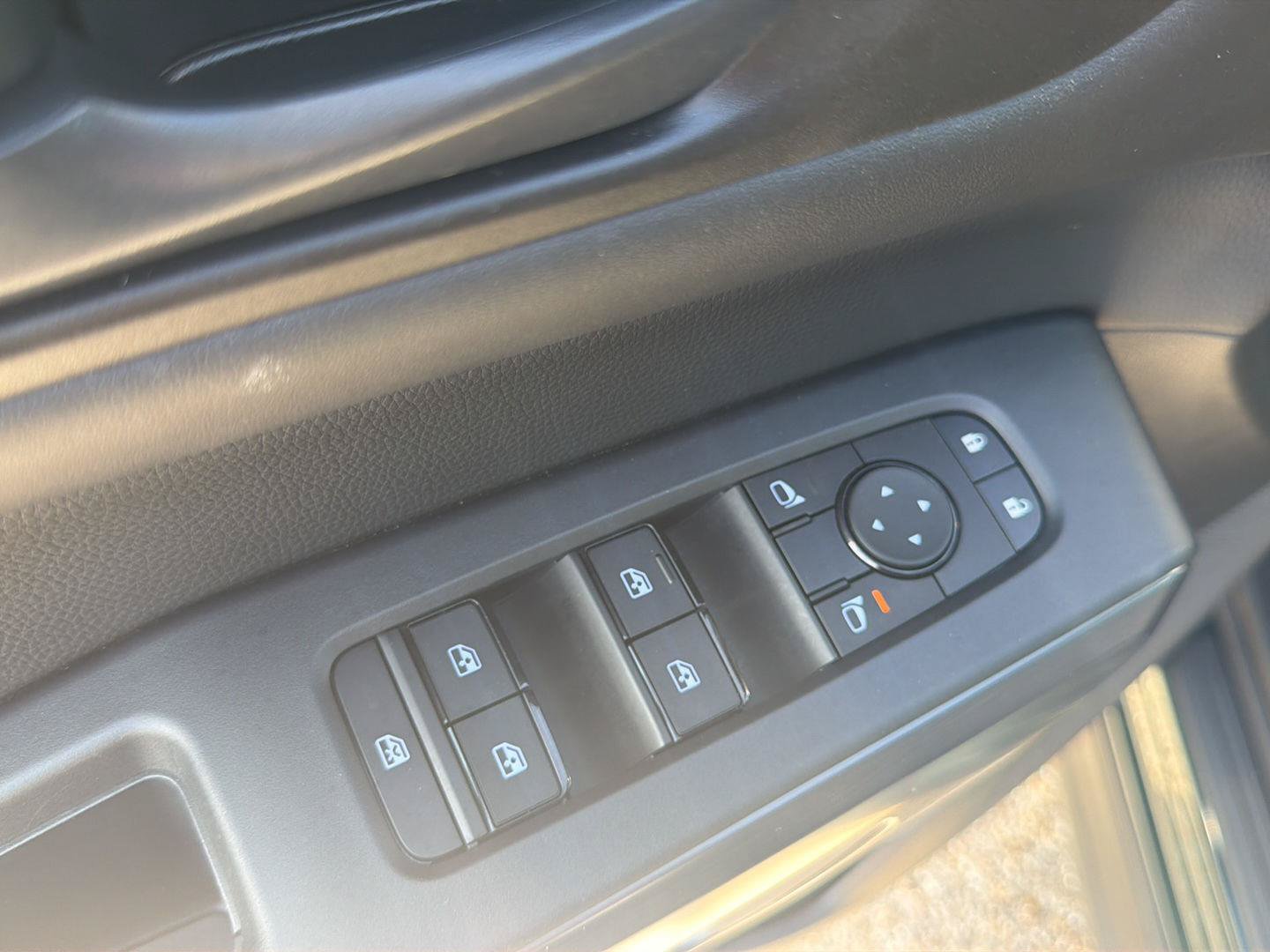 Used 2024 Nissan Pathfinder Rock Creek AWD/4WD image 19