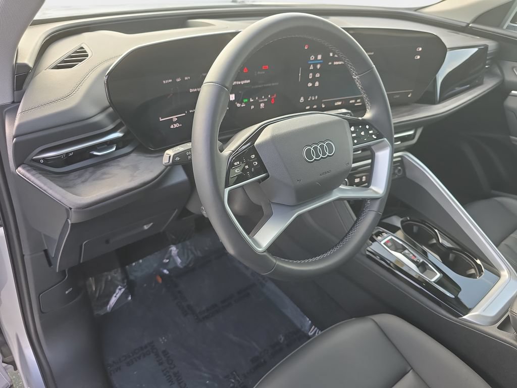Certified 2025 Audi Q5 Premium w/ Premium Plus AWD/4WD image 22