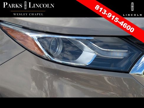 Used 2019 Chevrolet Equinox LT image 7