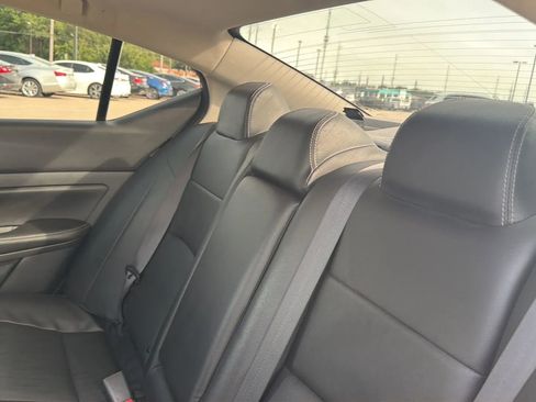 Used 2020 Nissan Altima 2.5 SL FWD image 44