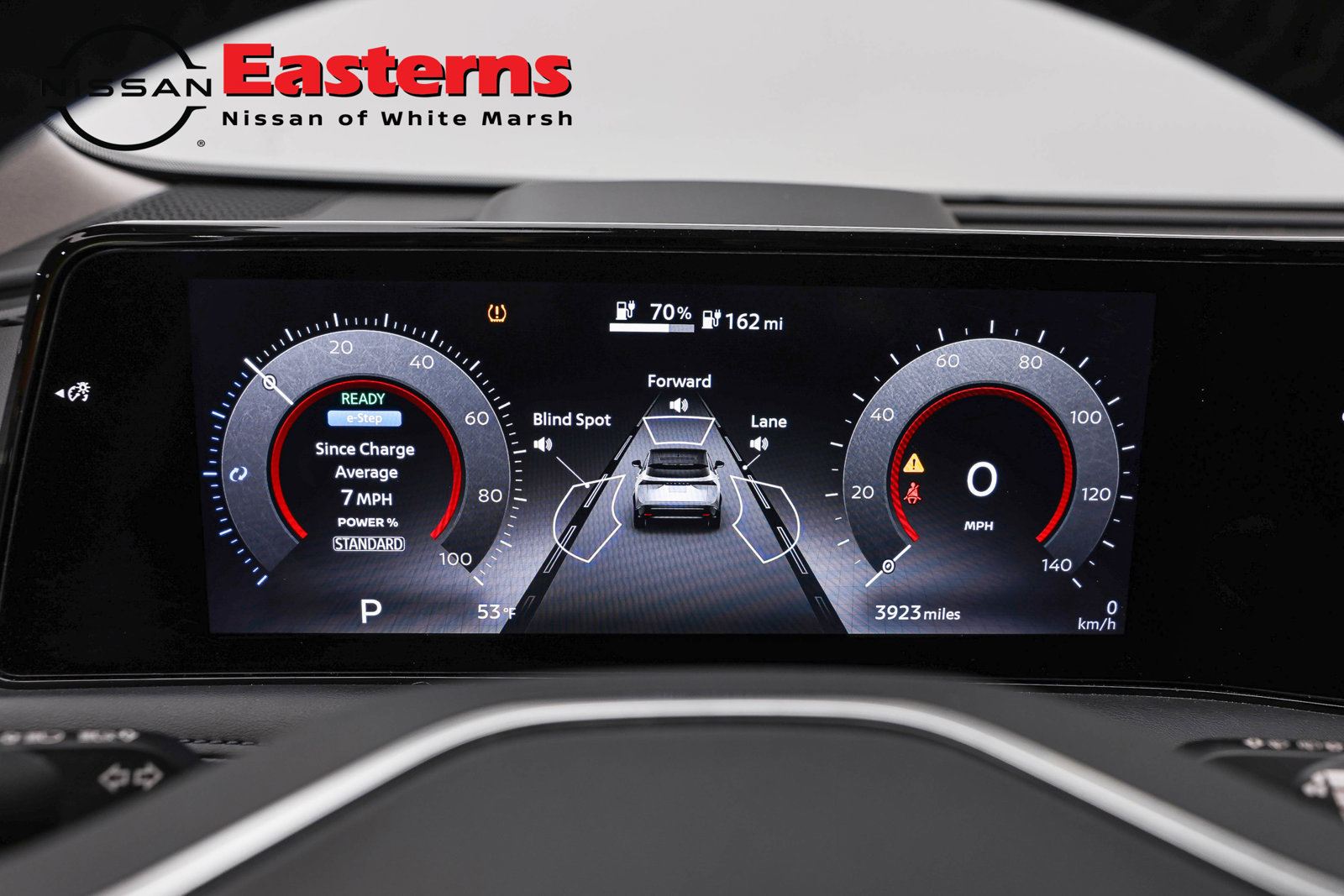 Used 2024 Nissan Ariya FWD image 17