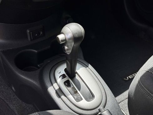 Used 2017 Nissan Versa SV FWD image 21