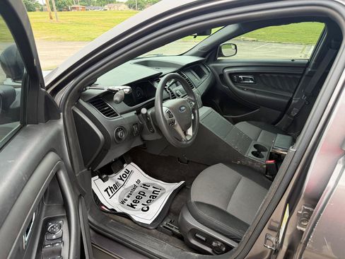 Used 2013 Ford Taurus Police Interceptor AWD w/ Ready For The Road Pkg image 10