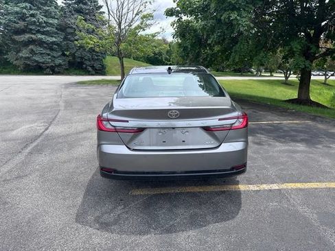 Certified 2025 Toyota Camry XLE w/ Premium Plus Package AWD/4WD image 4
