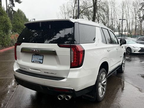 Used 2021 GMC Yukon Denali image 14