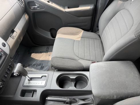 Used 2018 Nissan Frontier PRO-4X AWD/4WD image 21