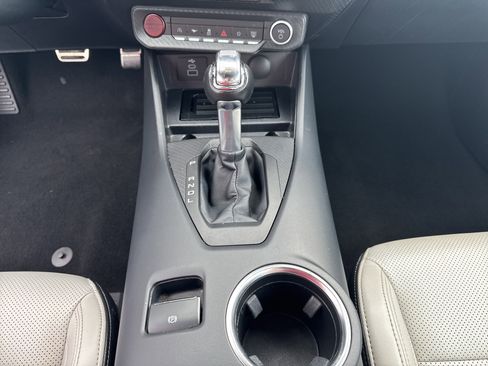 Used 2024 Ford Mustang Premium image 20