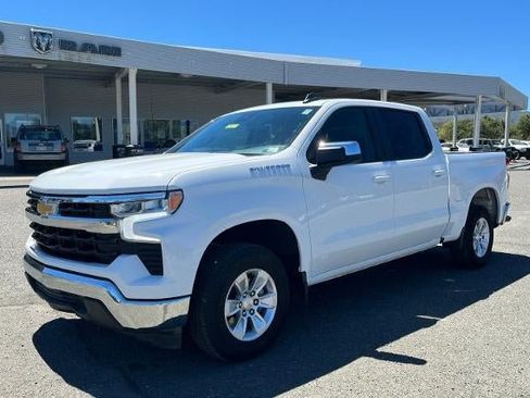 Used 2025 Chevrolet Silverado 1500 LT RWD image 14