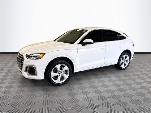 Certified 2025 Audi Q5 2.0T Premium Plus w/ Premium Plus Package AWD/4WD image 3