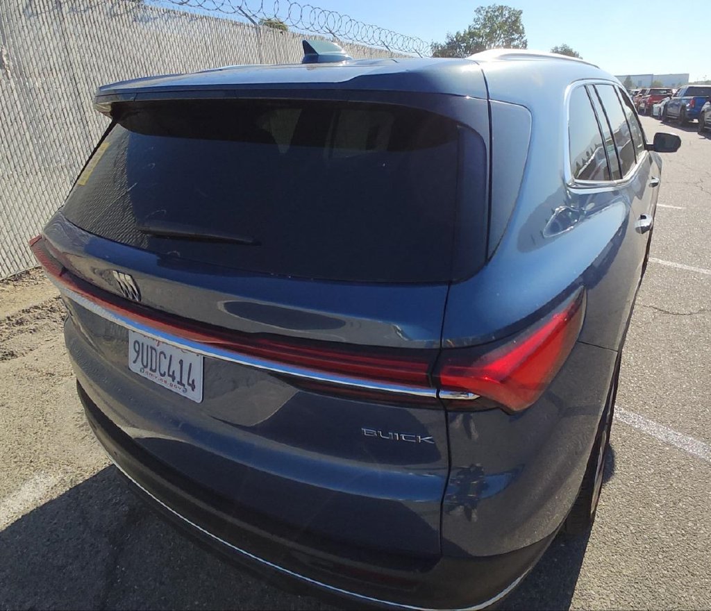 Used 2026 Buick Enclave Preferred FWD image 3