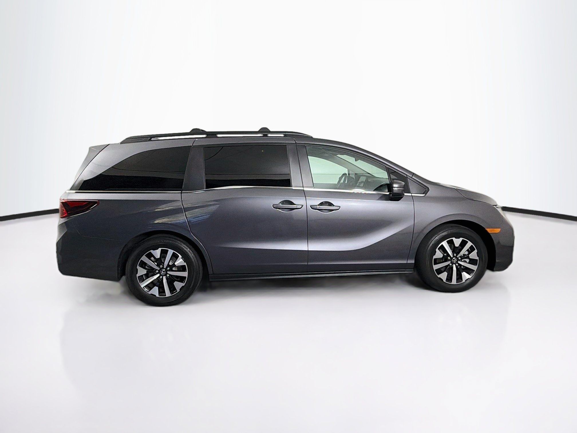 Used 2025 Honda Odyssey EX-L image 10