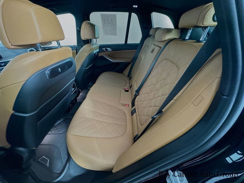 Certified 2024 BMW X5 xDrive40i w/ Premium Package image 26