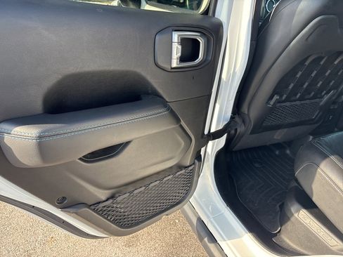 Used 2021 Jeep Wrangler Unlimited Rubicon 4xe w/ Cold Weather Group image 12