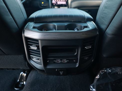 New 2026 RAM 2500 Limited image 33