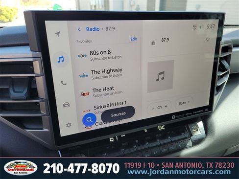 Used 2022 Toyota Tundra Limited image 19