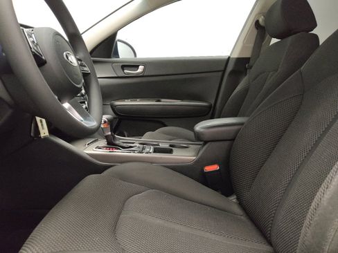 Used 2020 Kia Optima LX FWD image 17