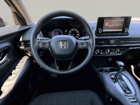 Certified 2025 Honda HR-V LX image 8