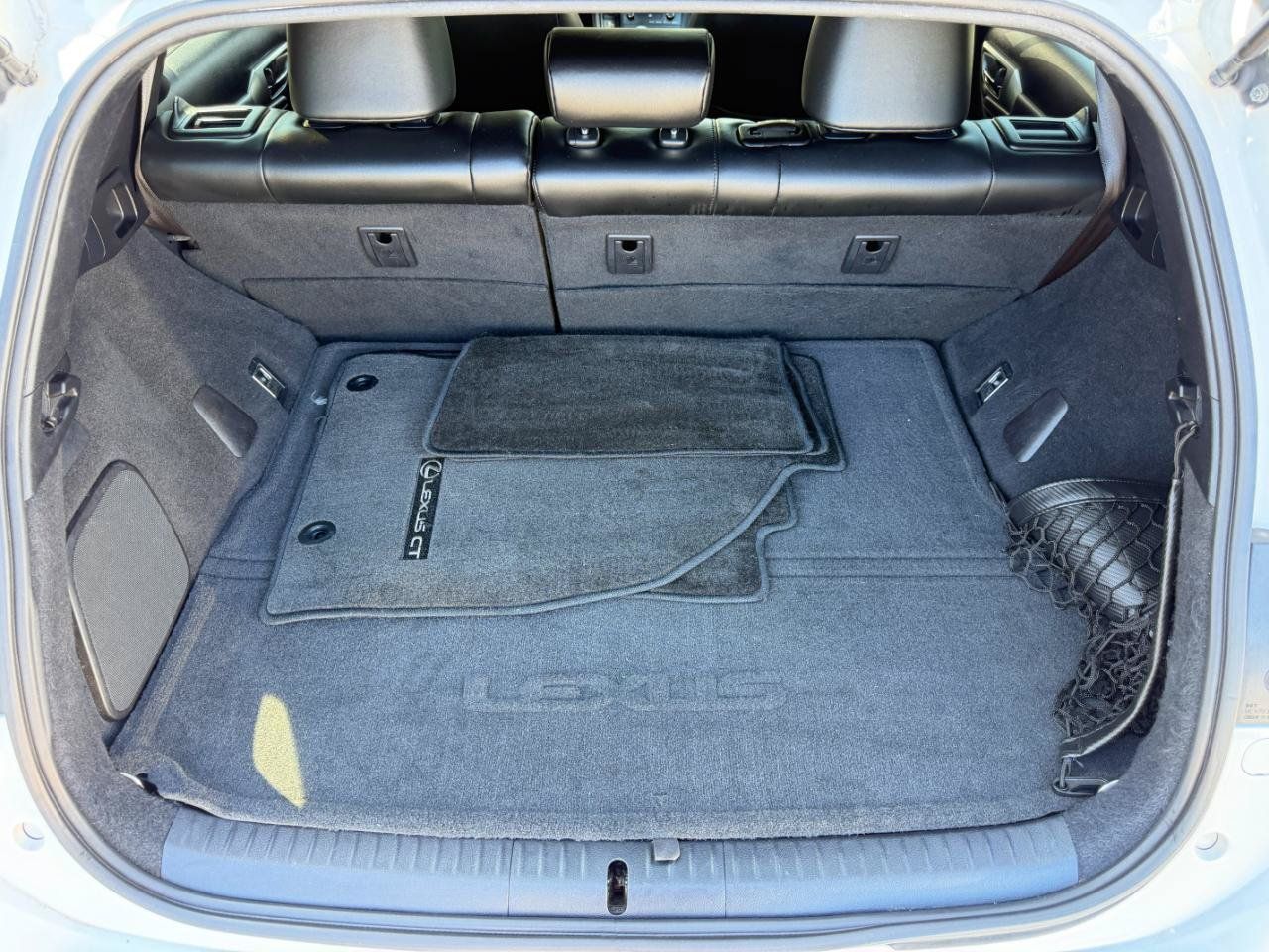 Used 2015 Lexus CT 200h w/ Navigation Package FWD image 31