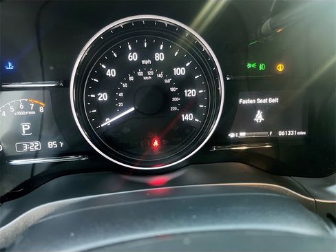 Used 2022 Honda HR-V EX image 12