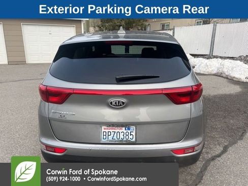Used 2019 Kia Sportage LX image 4